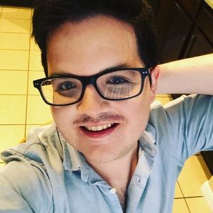 Meet your Posher, Damian